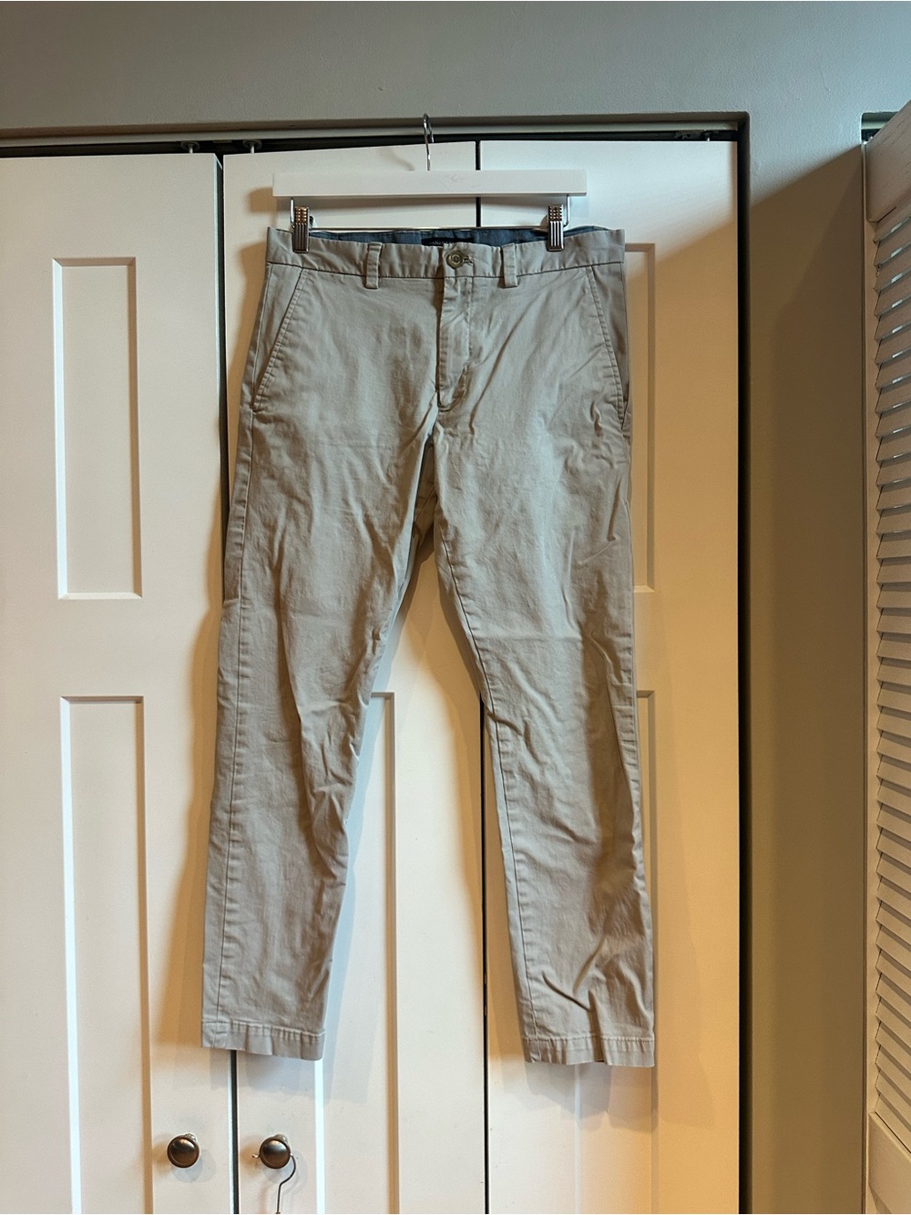 Banana Republic Beige/Tan Chino Pants
